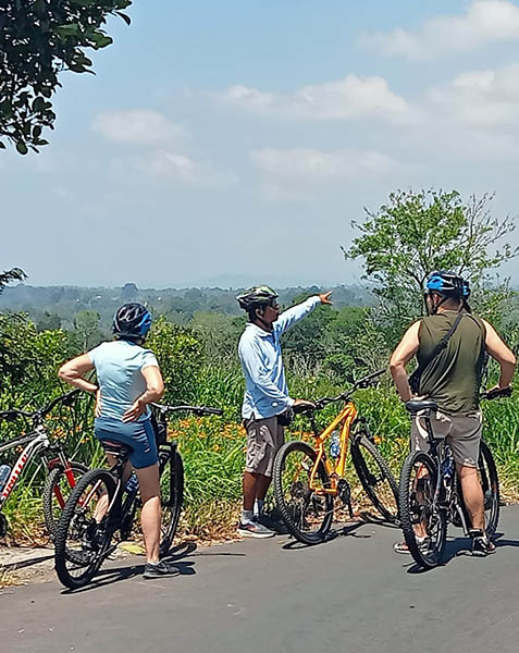 Bali cycling group photo at Kintamani volcano viewpoint